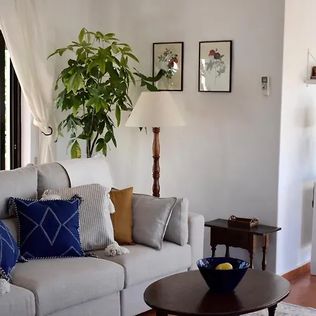 Villa Serra & Mar Country House