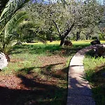 Serra & Mar Country House *