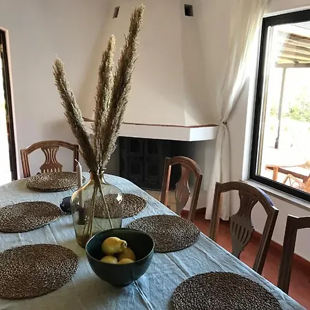 Serra & Mar Country House 알보르